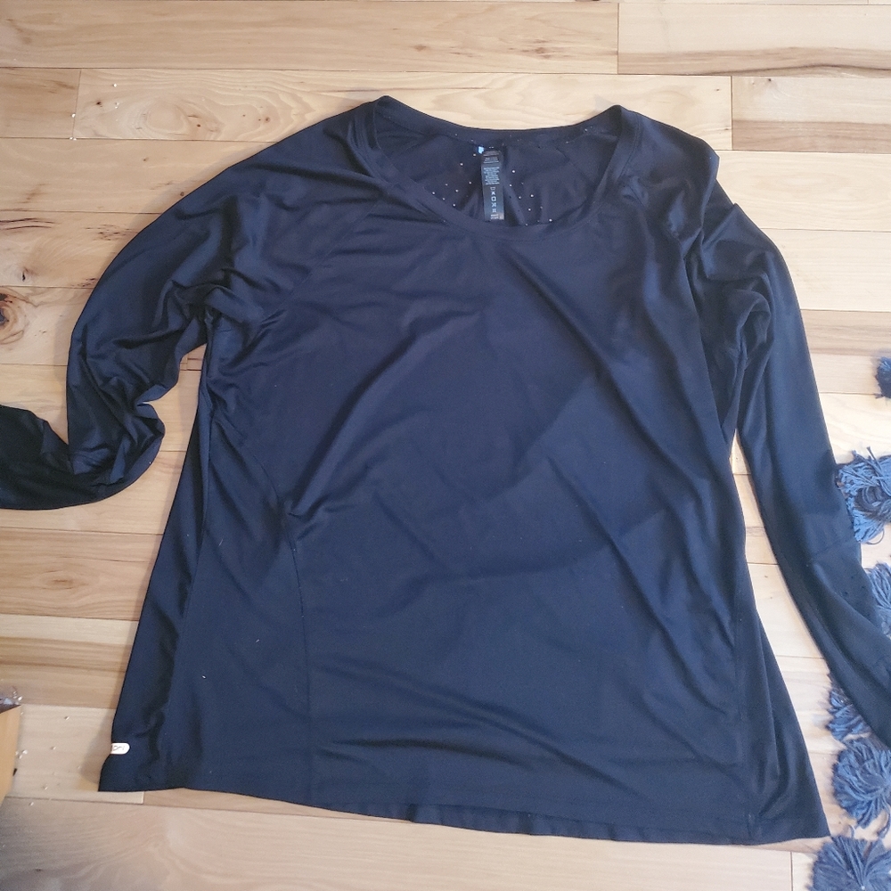 RBX 2x X-dri workout top!